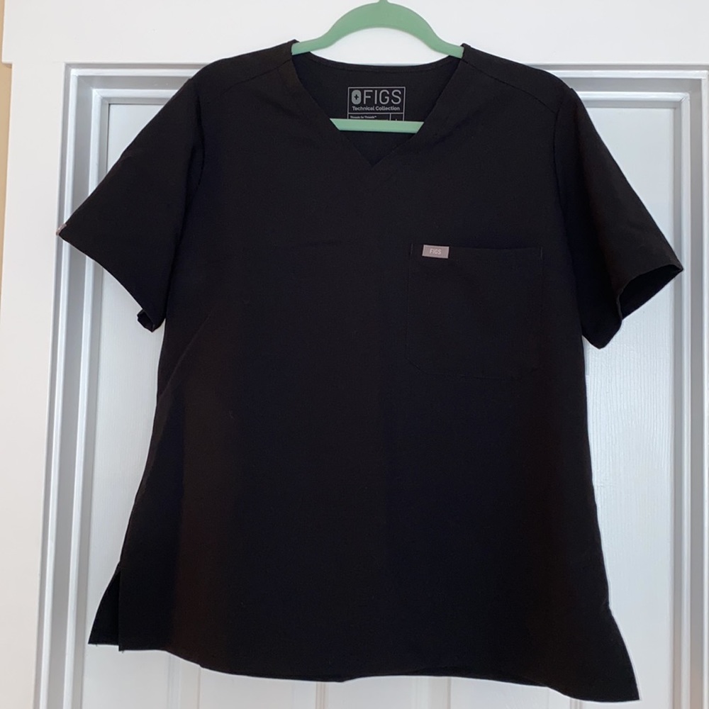 FIGS Catarina One-Pocket Scrub Top SIZE LARGE